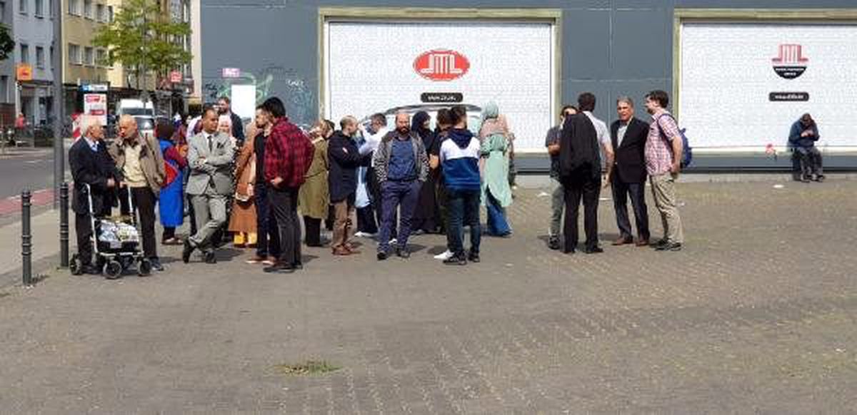 Almanya\'da DİTİB Genel Merkezi bomba ihbarı üzerine boşaltıldı