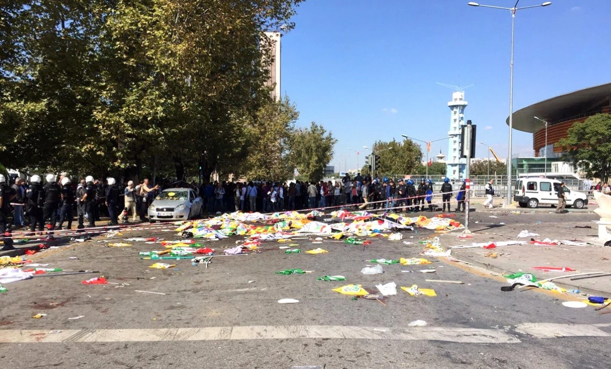 Ankara Gar Katliamı\'nda İçişleri Bakanlığı 350 bin TL tazminat ödemeye mahkum edildi