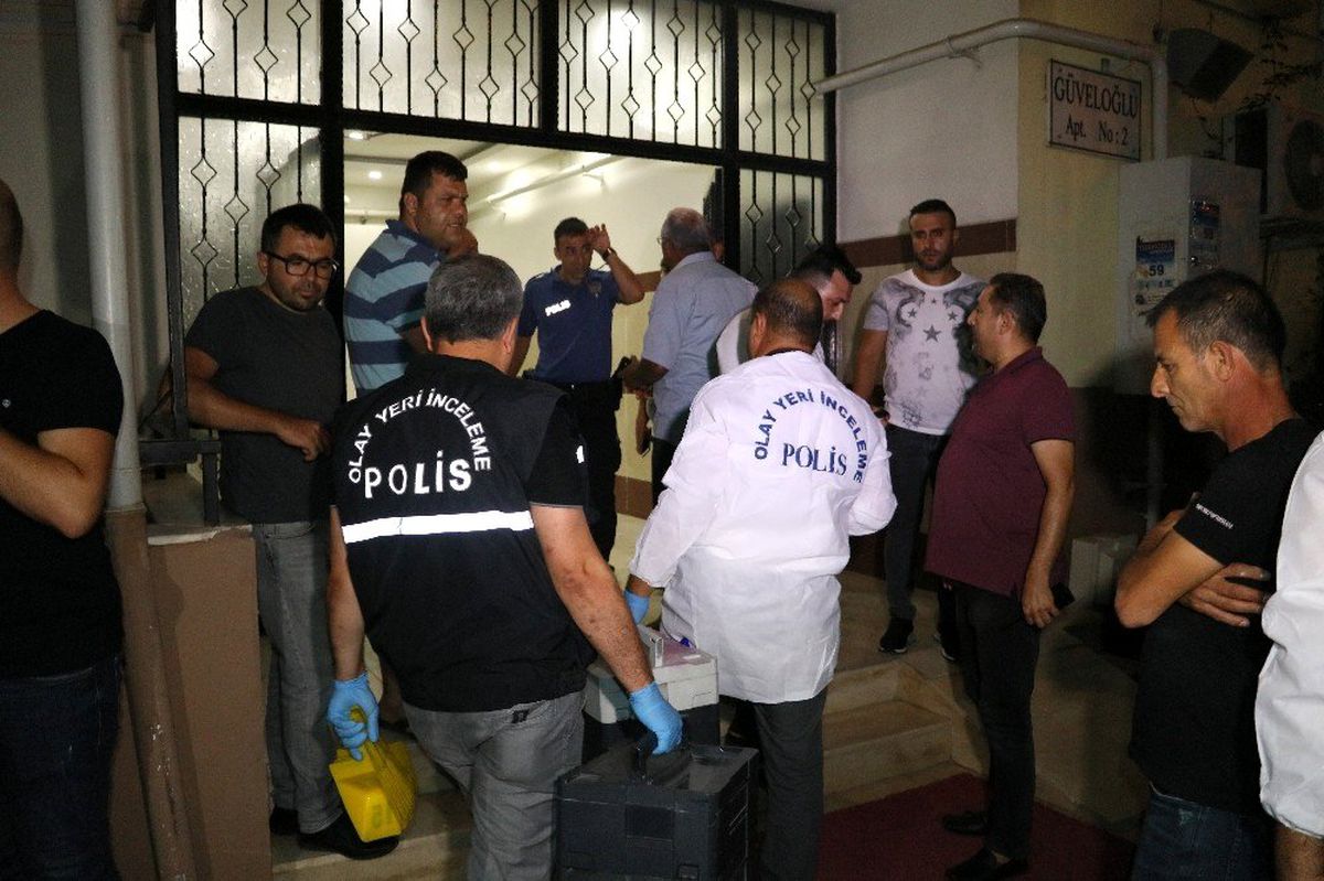 Astsubay karısını ve kayınbabasını öldürdü, kayınvalidesini ağır yaraladı