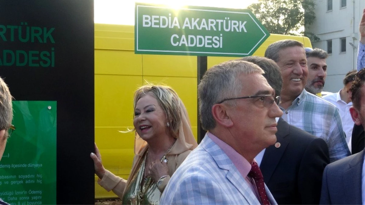 Bursa\'da caddelere sanatçıların isimleri verildi