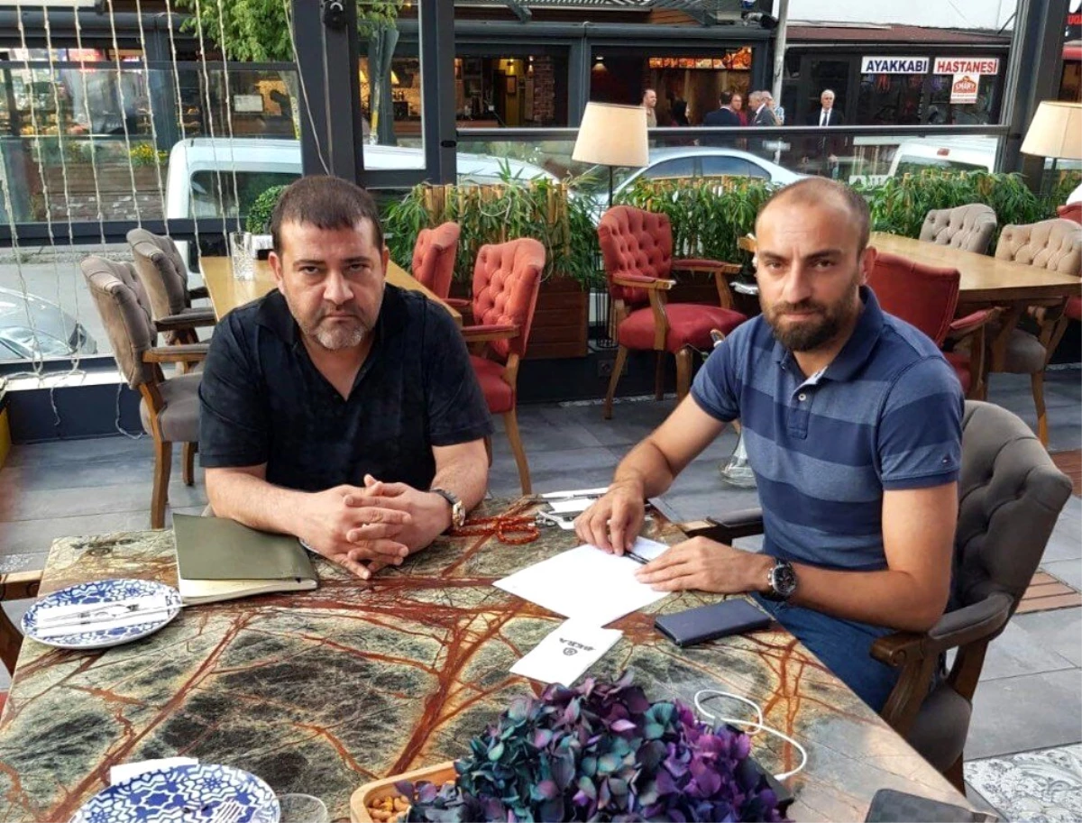 Elazığspor, Kadir Bekmezci\'yle sözleşmeyi 2 yıl uzattı