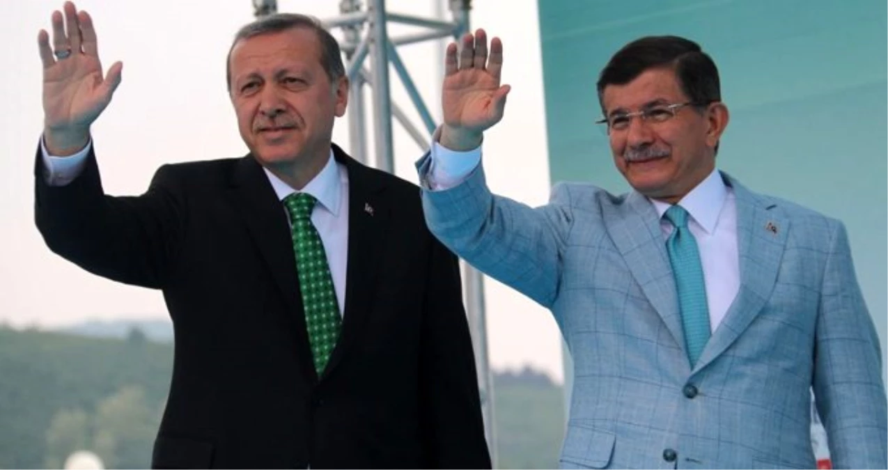 Erdoğan, Davutoğlu\'na açıkça sormuş: Parti kuruyormuşsun?