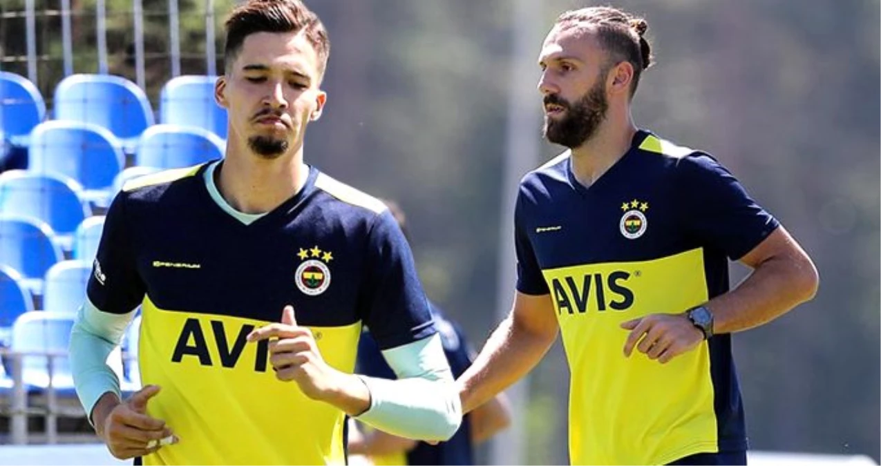 Fenerbahçe\'de yeni transferler idmana katıldı