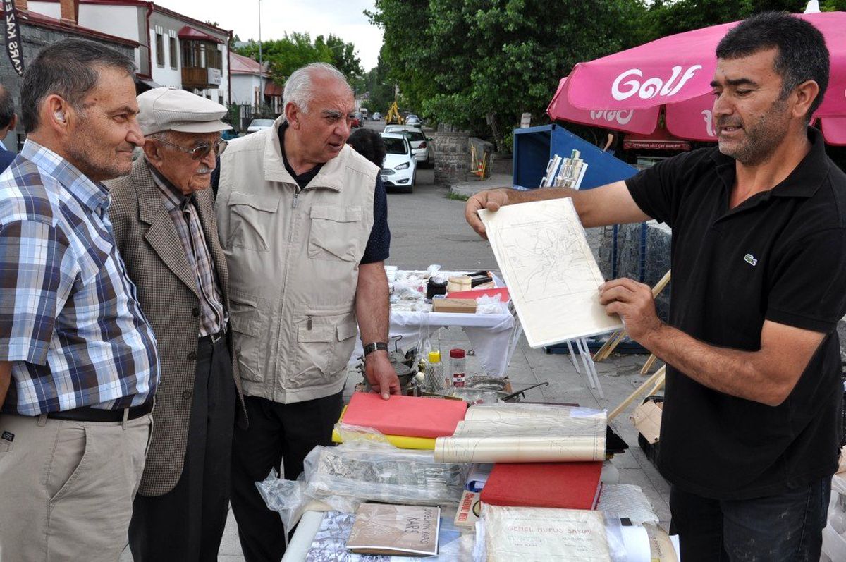 Kars\'ta tarihe yolculuk yaptıran sergi