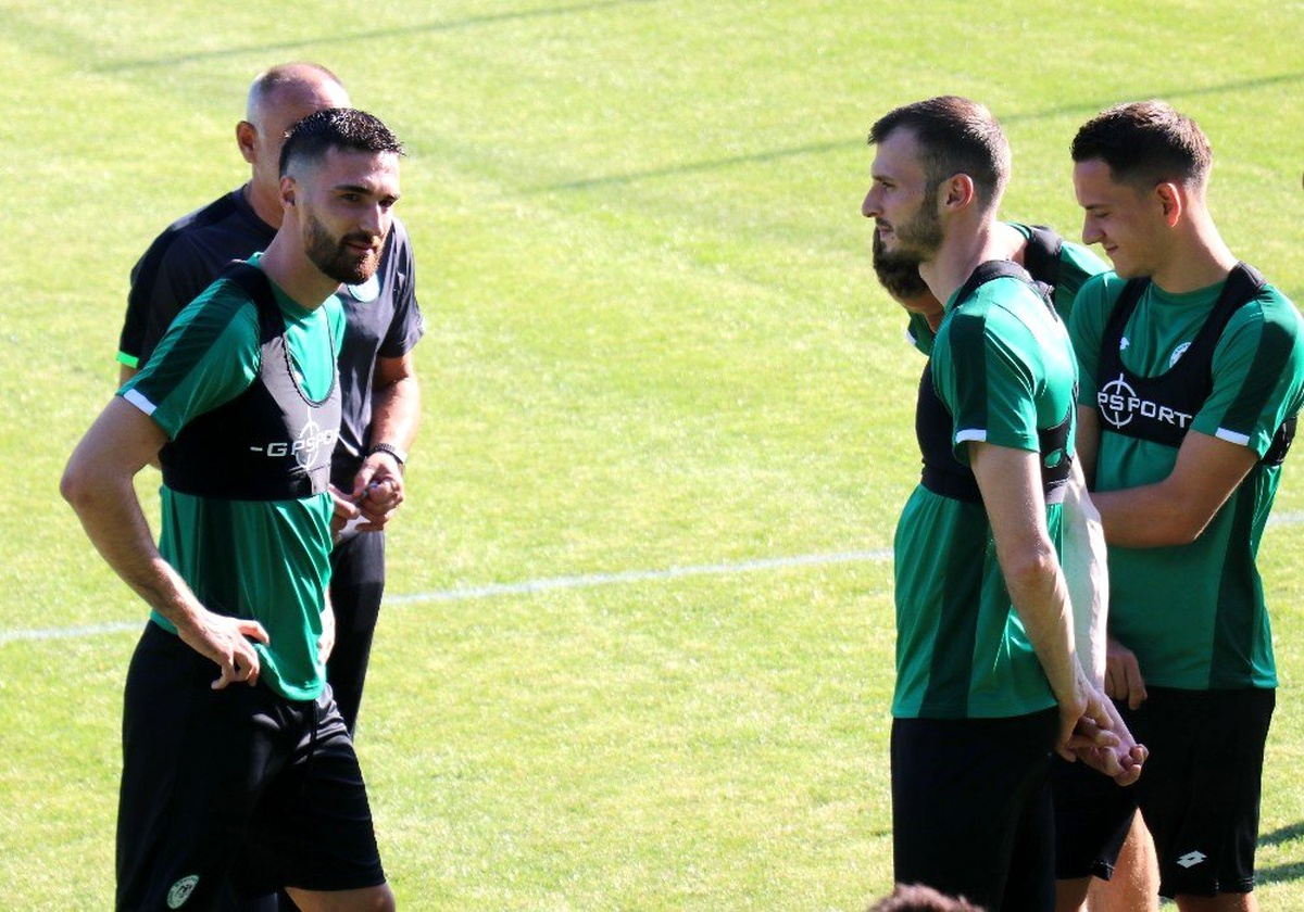 Konyaspor, Bolu kampında ilk antrenmanına çıktı