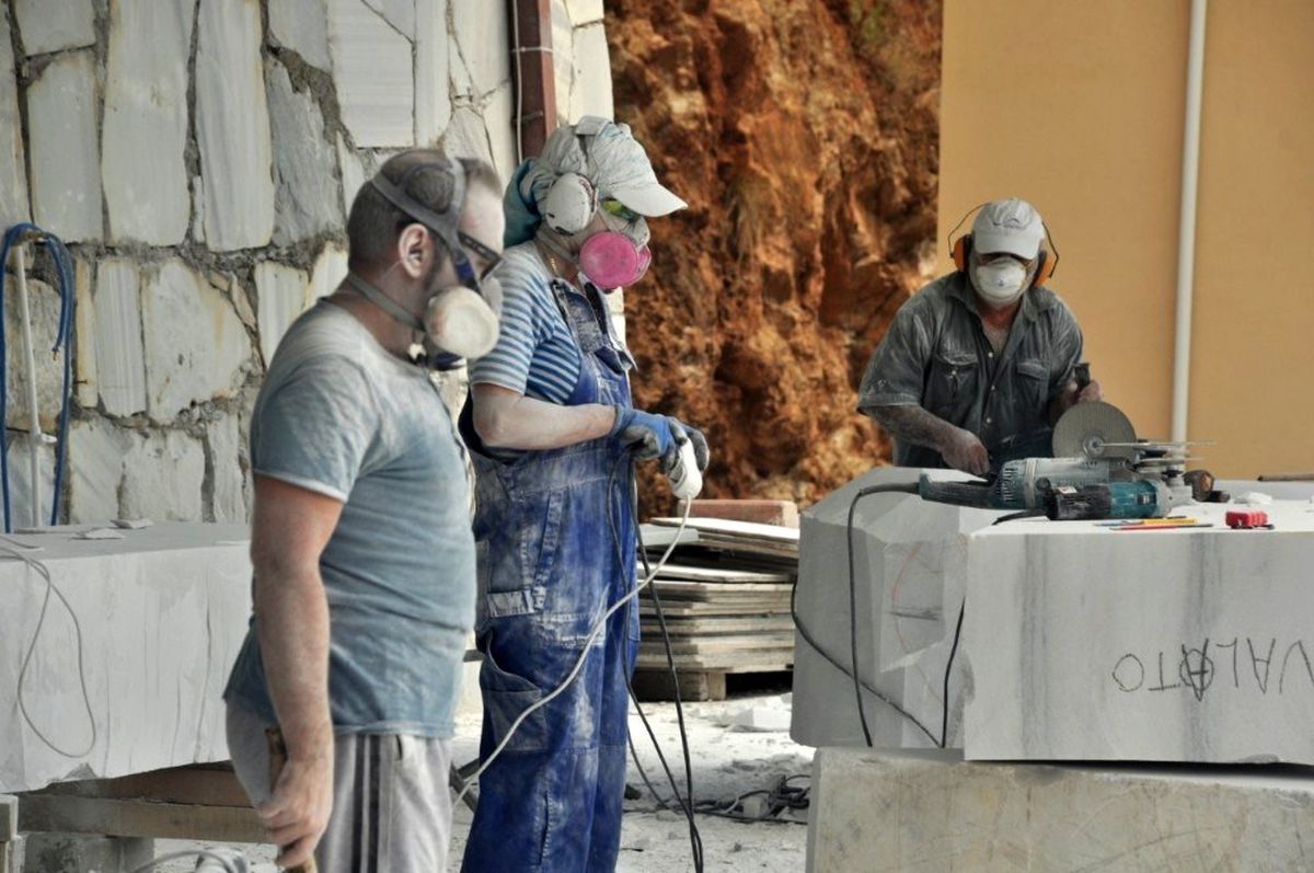 Mermer heykel sempozyumu başladı