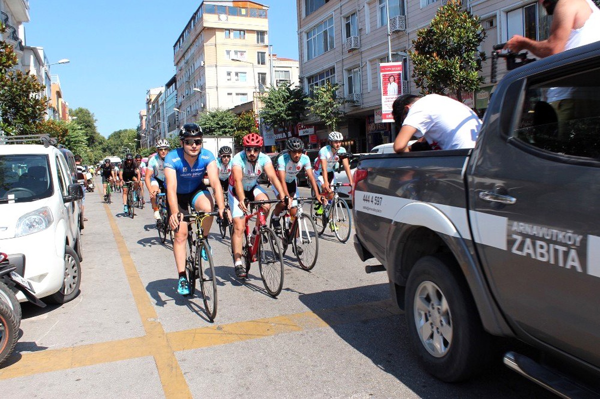 Ömer Halis Demir\'in mezarına kadar pedal çevirecekler