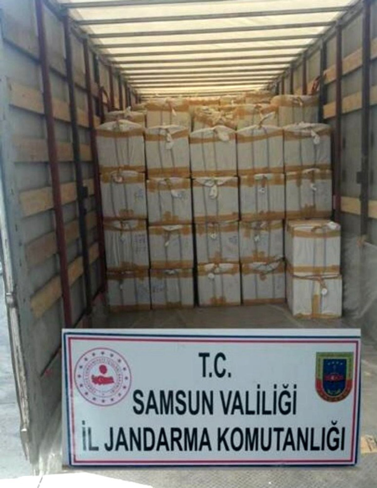 Samsun\'da 85 bin adet kaçak parfüm ele geçirildi