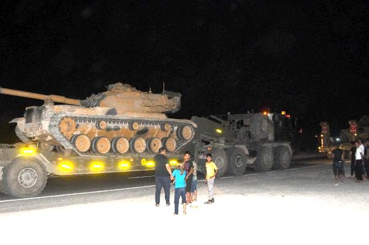 Şanlıurfa\'dan sınır birliklerine gece sevkiyatı (2)