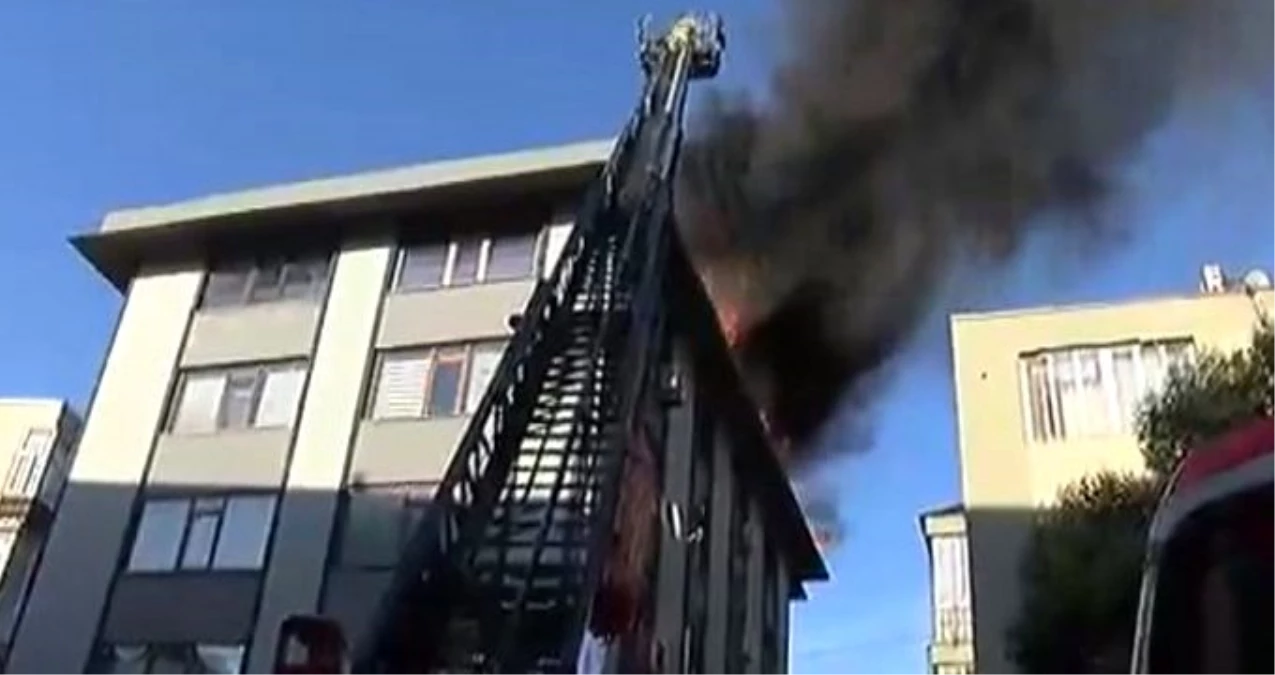 İstanbul\'da iş merkezinde korkutan yangın! Çok sayıda ekip sevk edildi