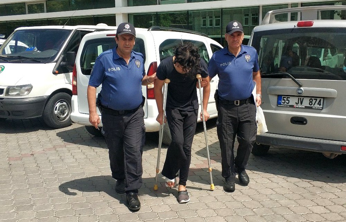 Yakalanınca balkondan atlayan Iraklı hırsızın ayağı kırıldı