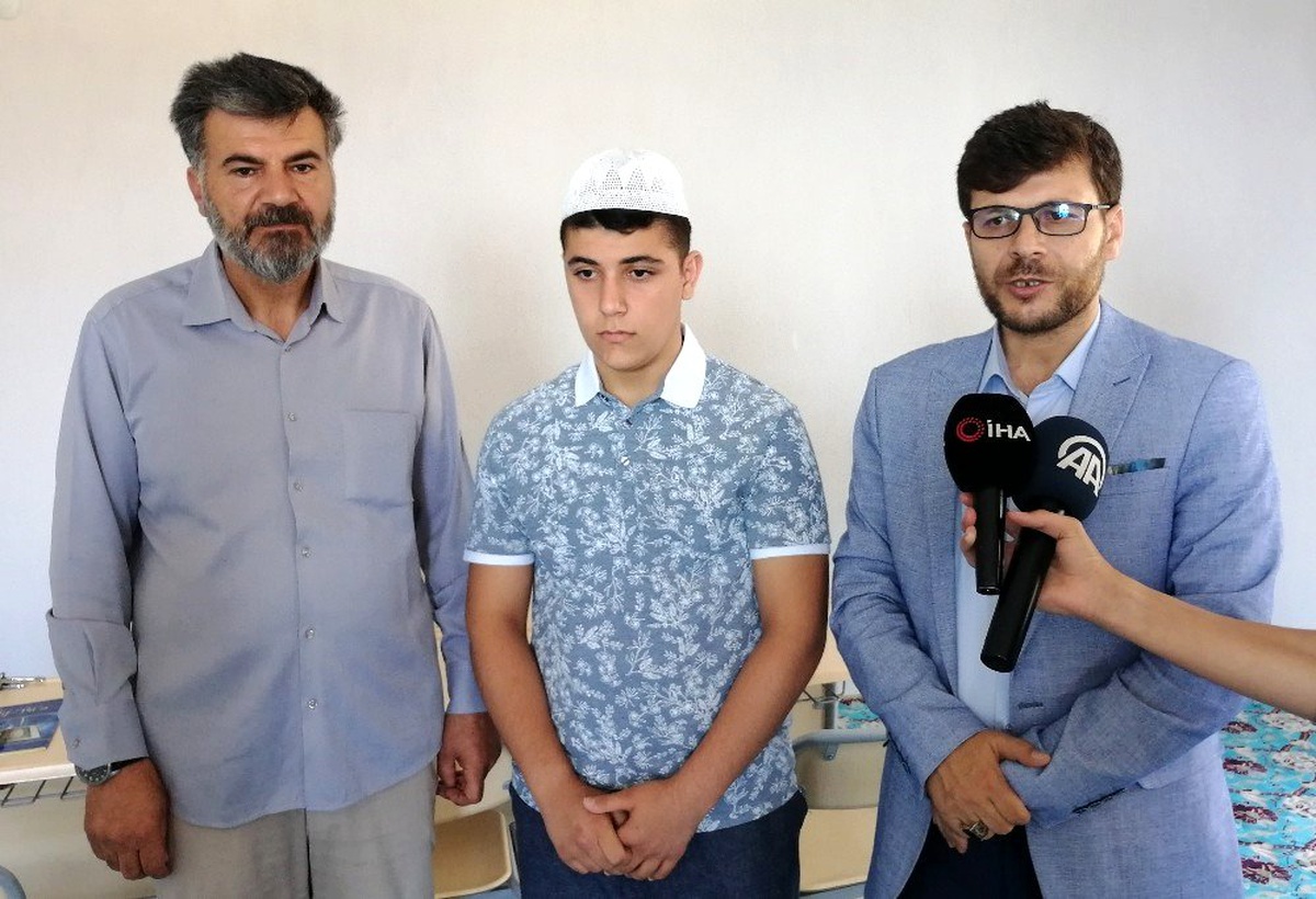 Ahlatlı öğrenci Türkiye birincisi oldu
