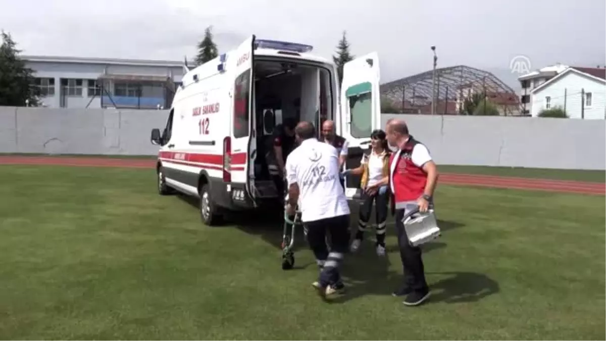 Ambulans helikopter yaralı kadın için havalandı - DÜZCE