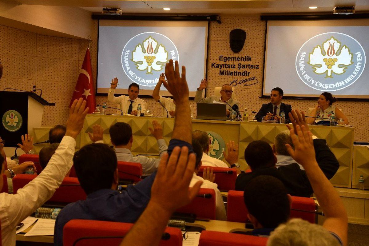 Başkan Ergün 15 Temmuz şehitlerini andı