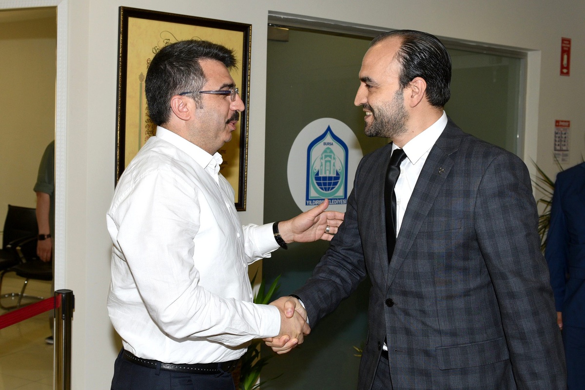 BAŞKAN YILMAZ, MHP Bursa teşkilatını ağırladı