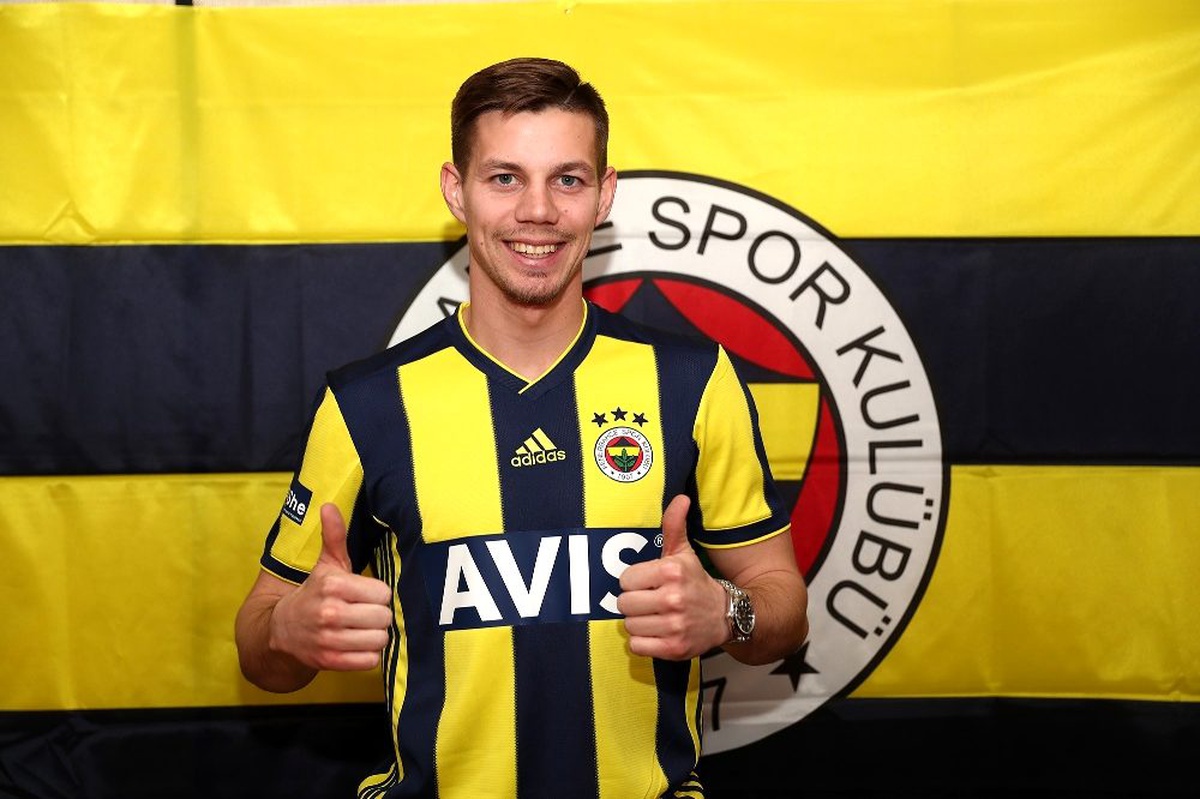 "Bu sezon bambaşka bir Fenerbahçe olacak"