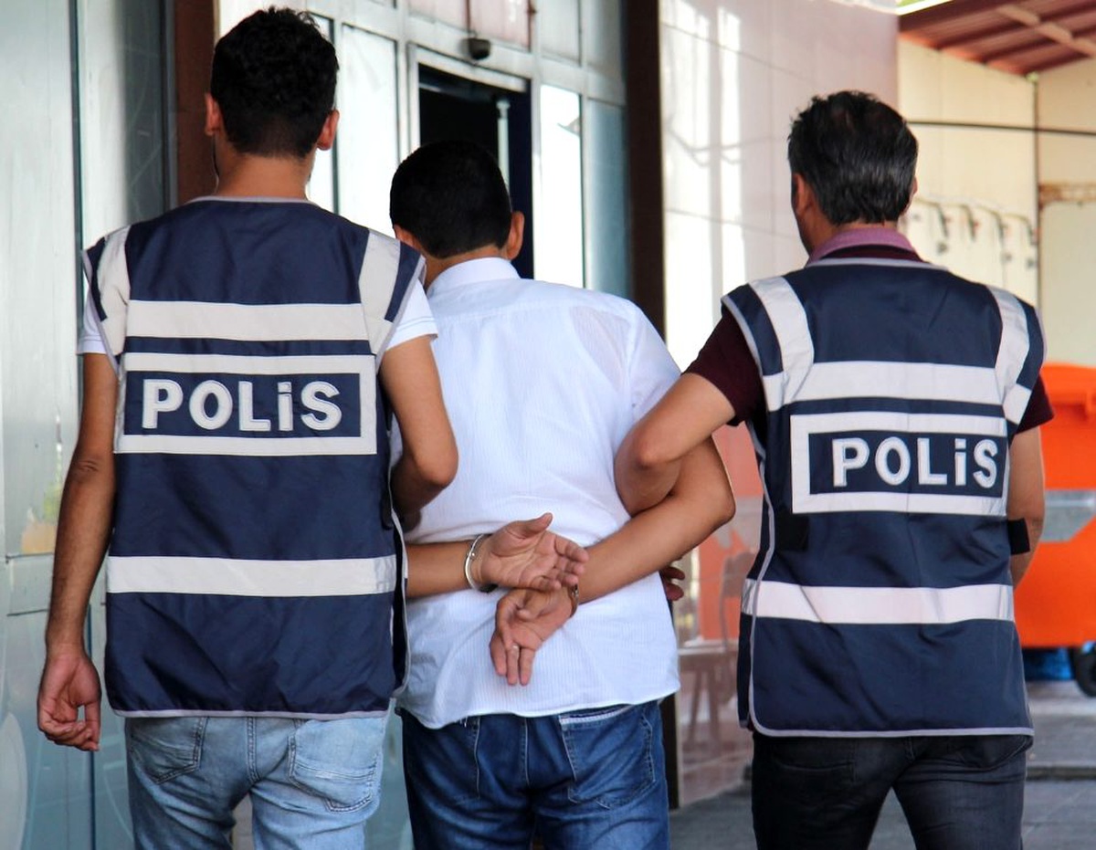 Fabrika soygununun 5 zanlısı yakalandı