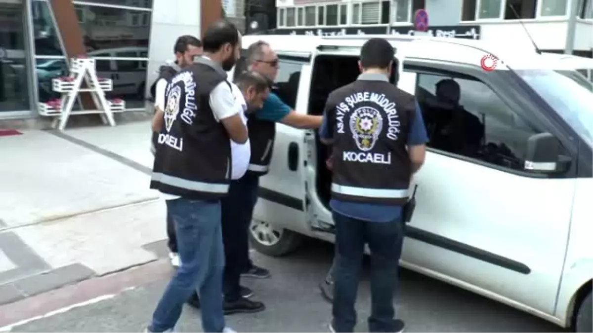 İş yerinden 360 bin TL\'lik rulman çalan enişte ve kayınbiraderi yakalandıSattıkları...