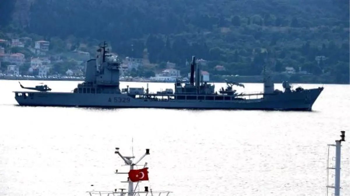 İtalyan ve Fransız savaş gemileri Çanakkale Boğazı\'ndan geçti