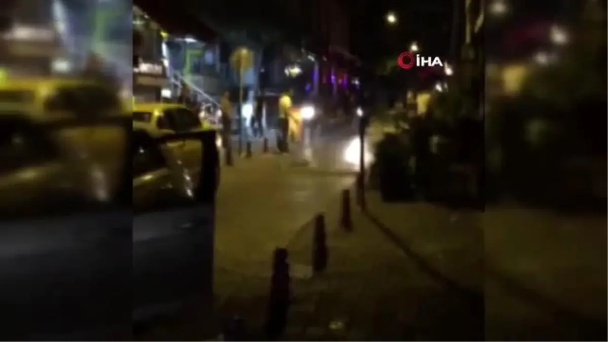 Kadıköy\'de taksicinin kafasında şişe kıran şehir zorbası yakalandı