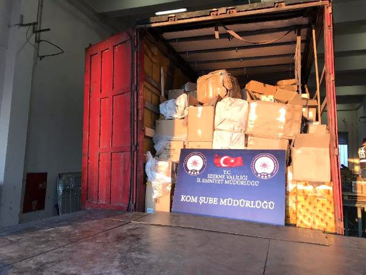 Kapıkule\'de kaçakçılık operasyonu: 8 gözaltı