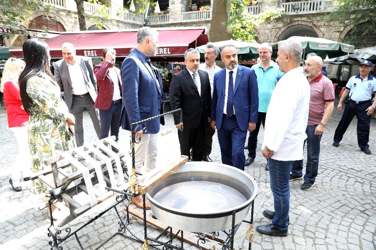 Koza Han\'a Büyükşehir eli değiyor
