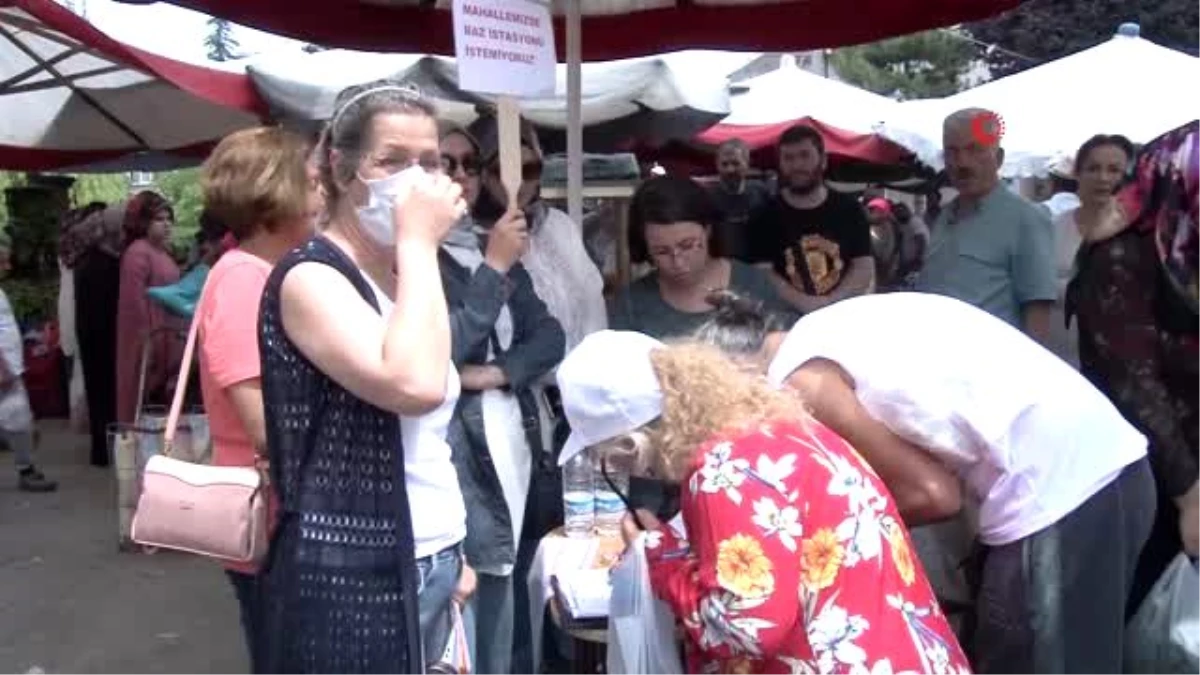 Mahalle kadınlarından pazarda baz istasyonu protestosu