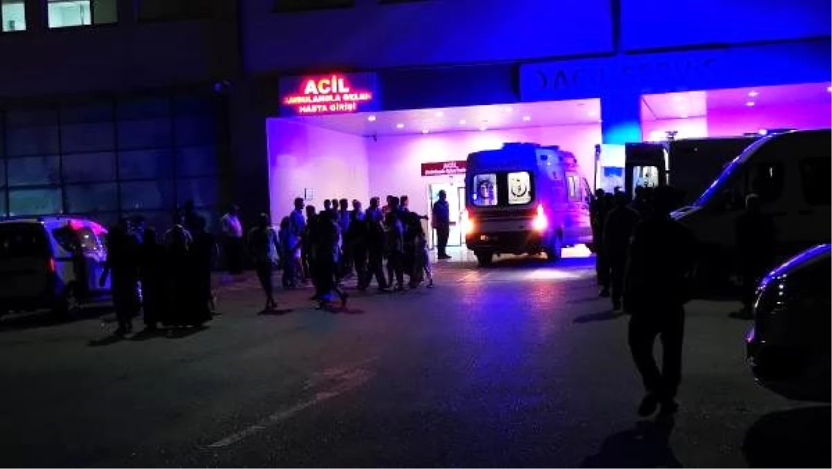 Malatya\'da hastanede bıçaklı kavga: 2 yaralı