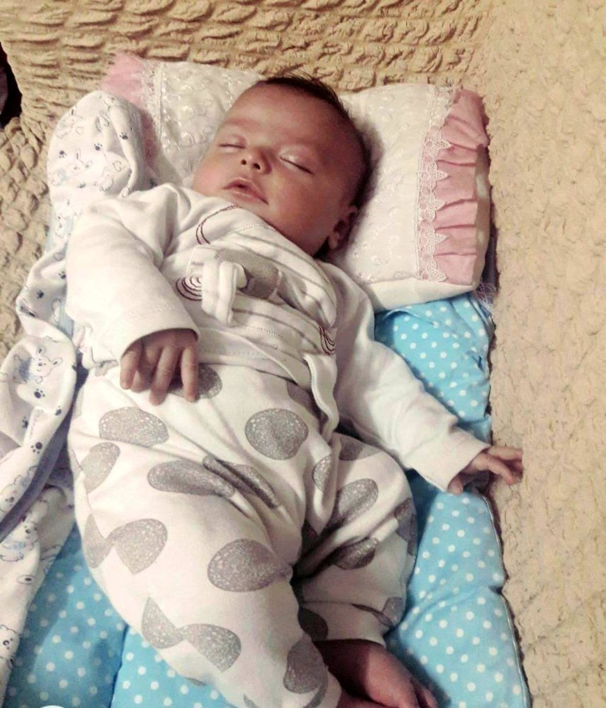 Nefes borusuna süt kaçan 2 aylık bebek öldü
