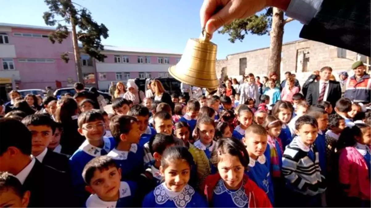 Milli Eğitim Bakanlığı okullardaki teneffüs sürelerini 15 dakikaya çıkardı