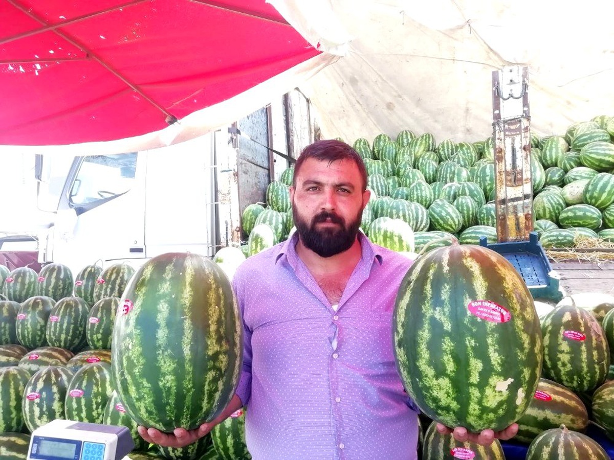 Pazarcı esnafın yüzü gülüyor