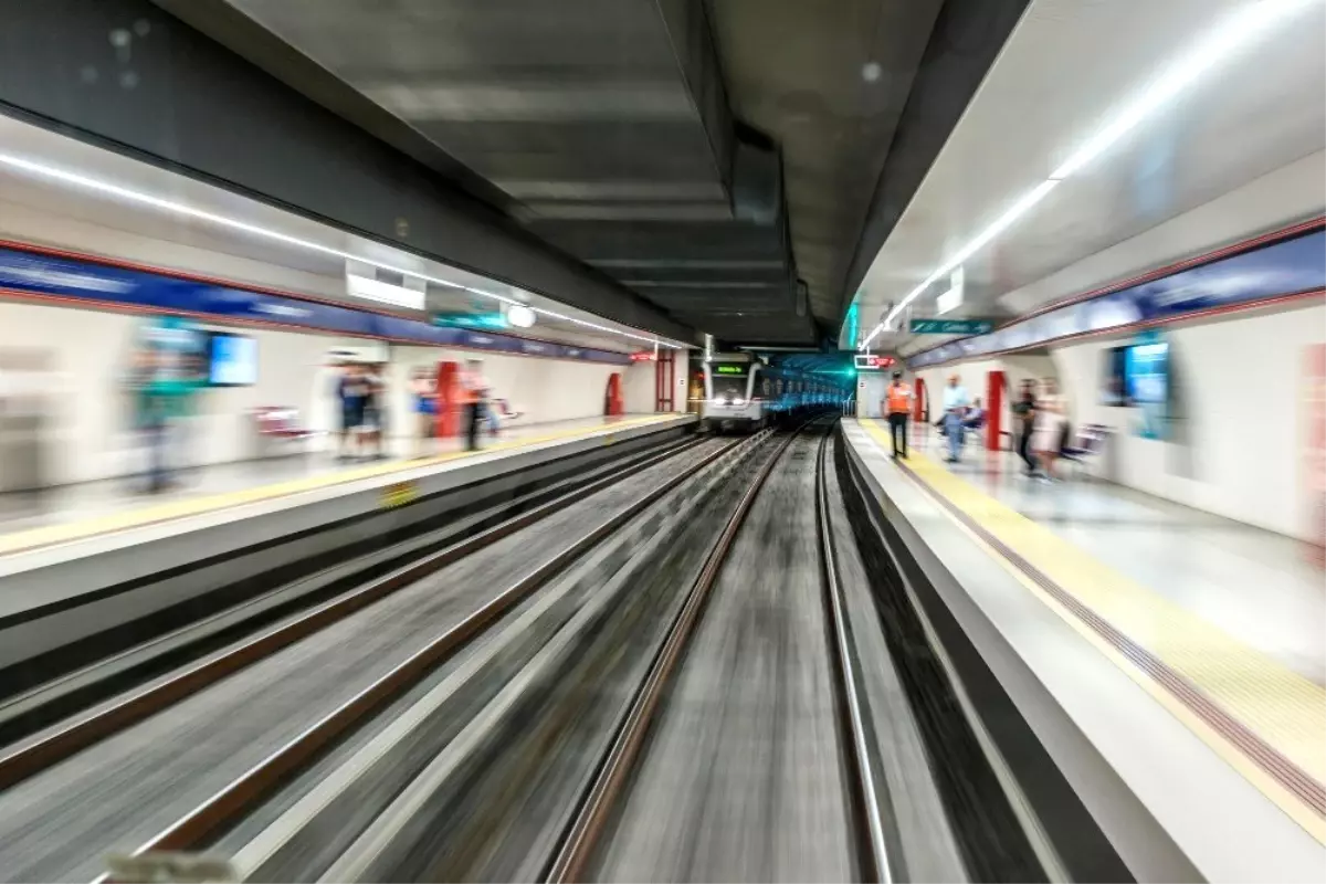 Soyer\'den Buca metrosu için çağrı: "İstediğimiz sadece bir imza"