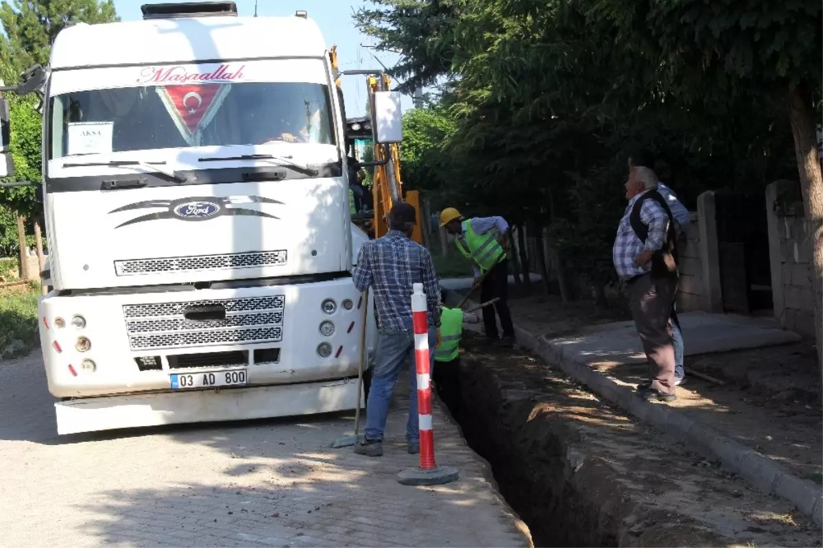 Şuhut\'ta doğalgaz çalışmaları tam gaz devam ediyor