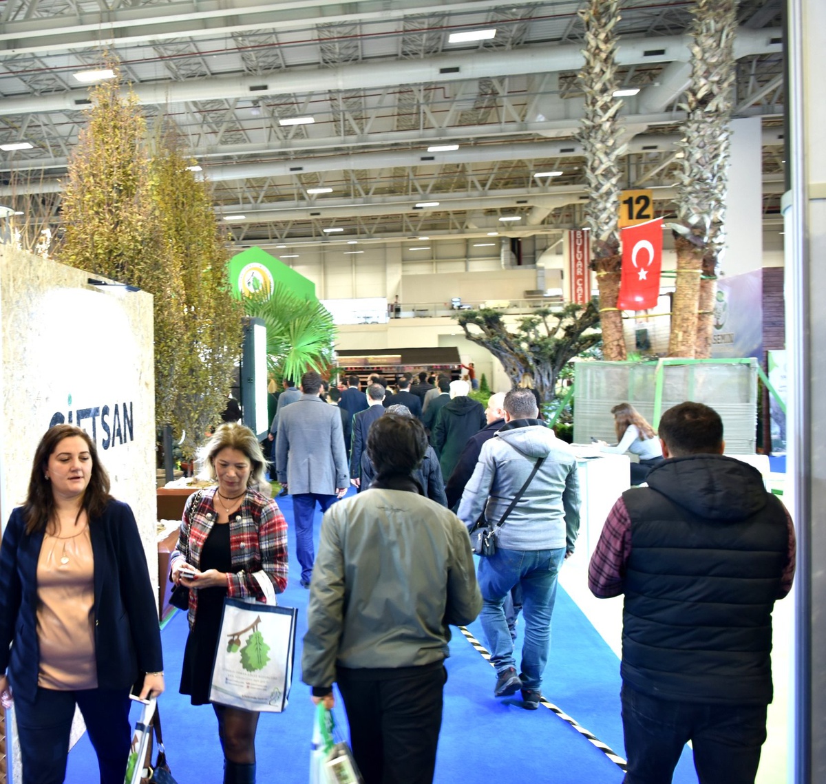 Süs bitkileri ve peyzaj sektörü Flower Show İstanbul\'da