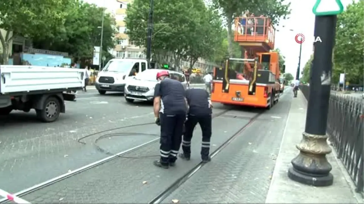 Tramvay arıza yaptı, seferler durdu