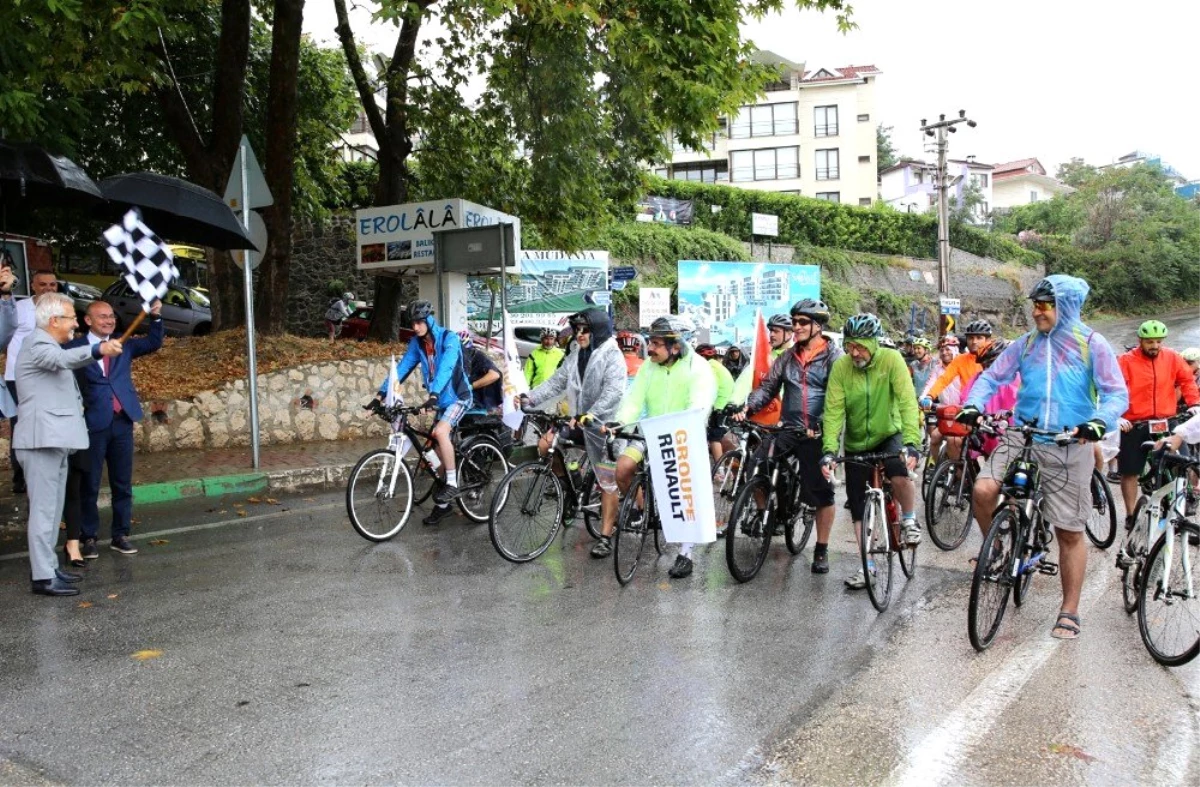 "Bisikletle Yüz Yıllık Macera"da pedallar dönmeye başladı