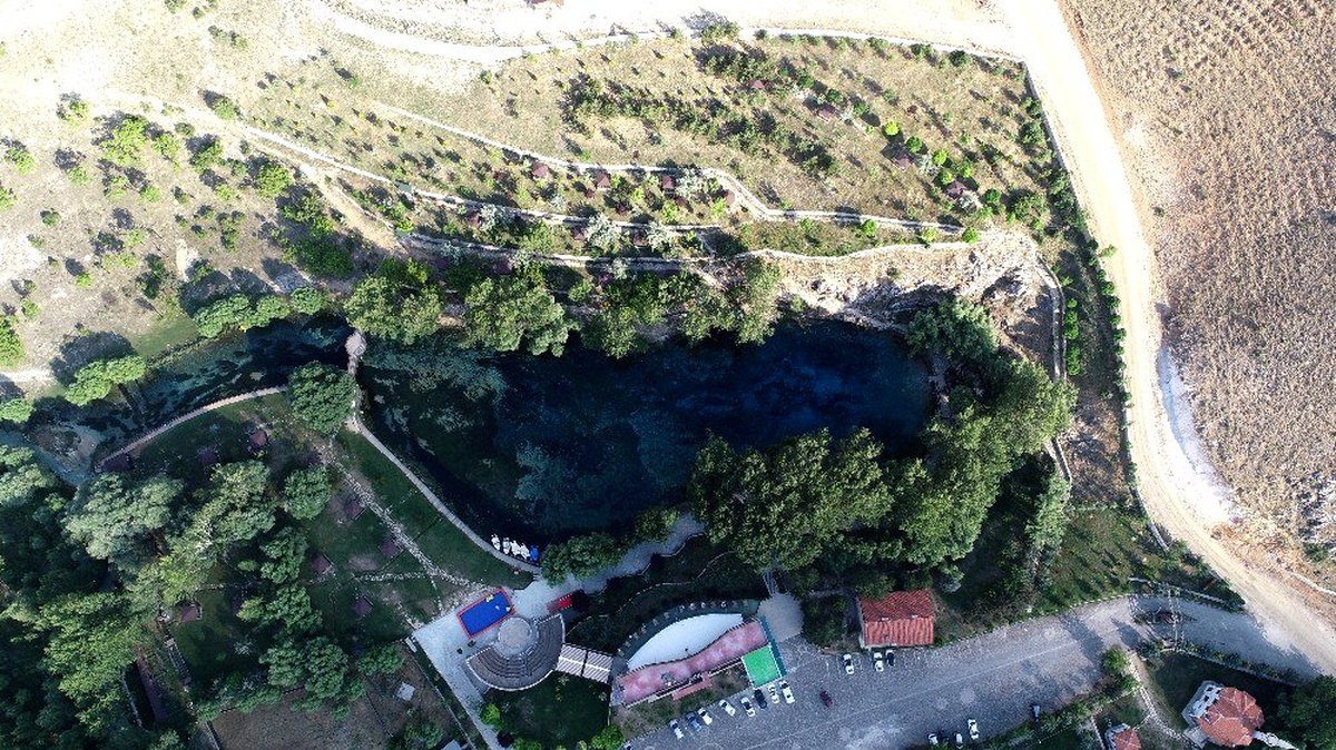 Bozkırdaki cennet görenleri büyülüyor