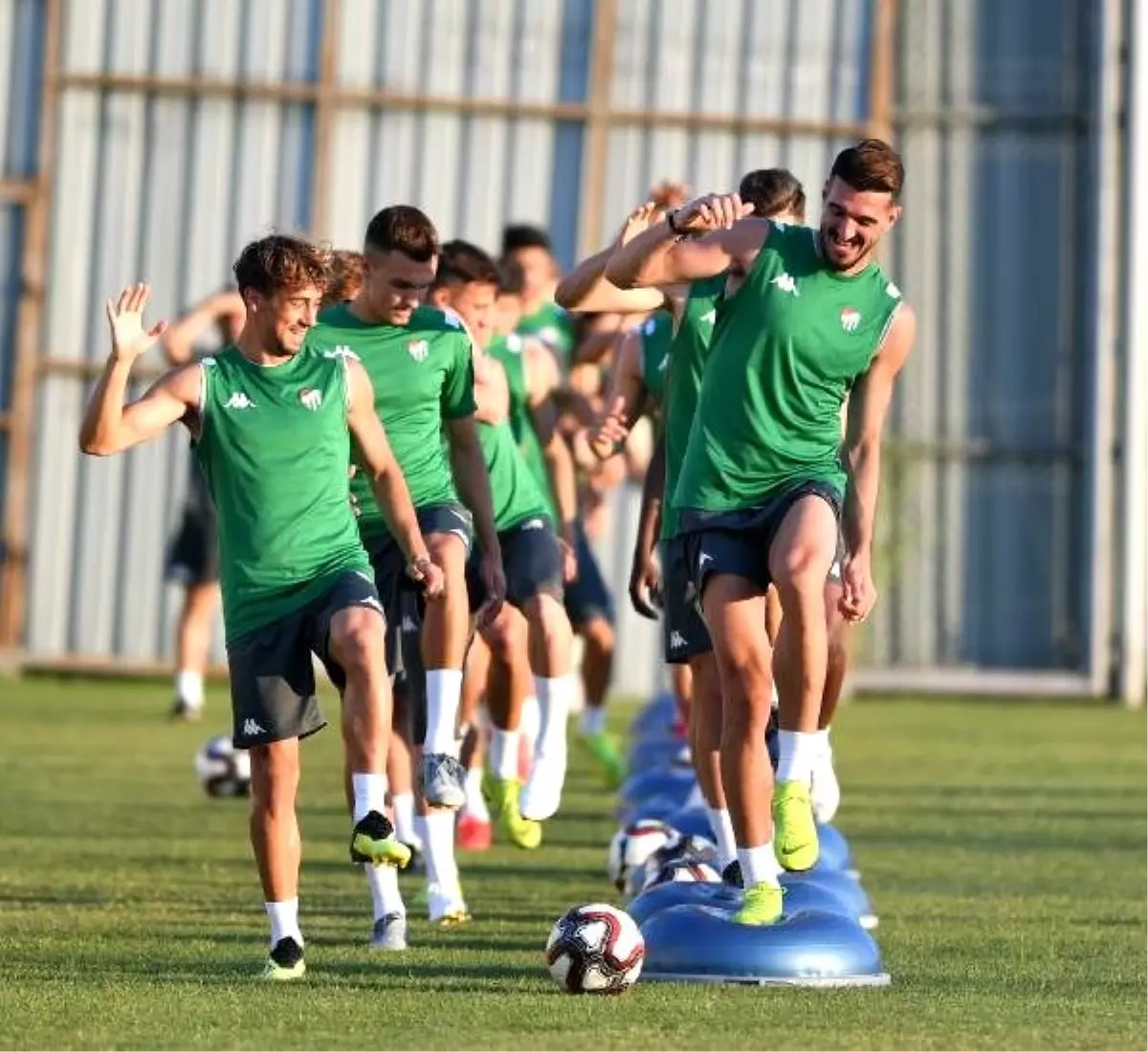 Bursaspor\'un kamp programı belli oldu