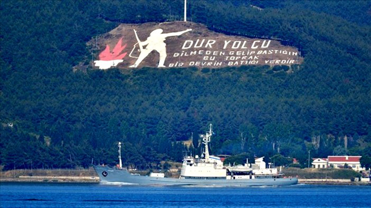 Çanakkale Boğazı, transit gemi geçişlerine açıldı
