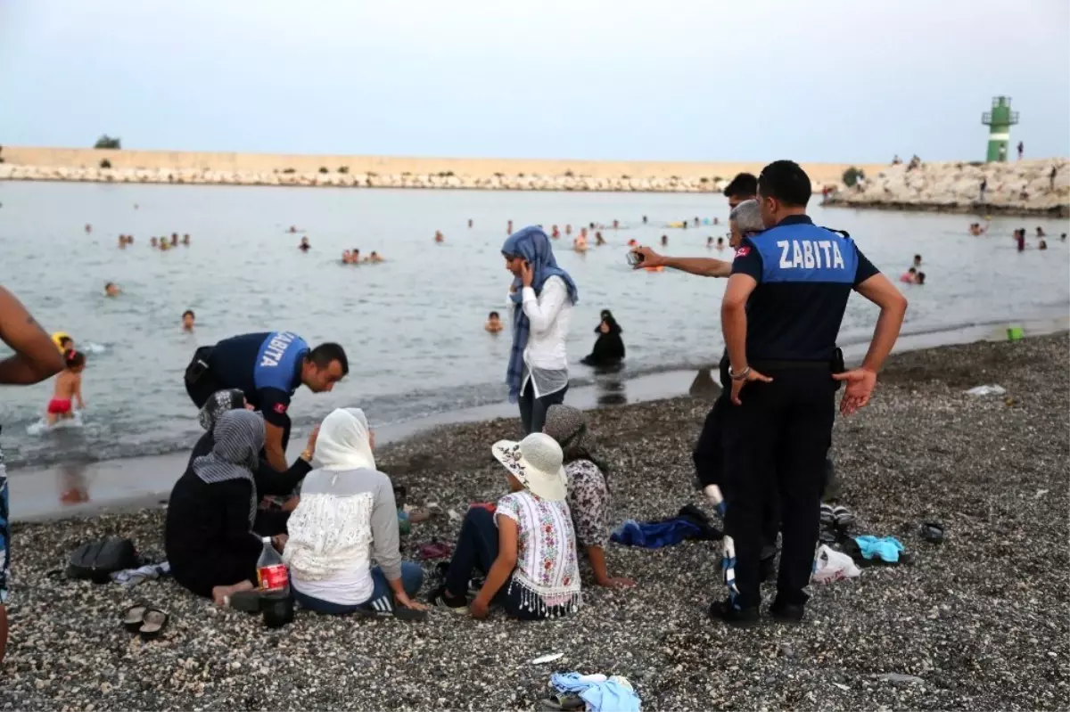 Erdemli zabıtasından sahil denetimi