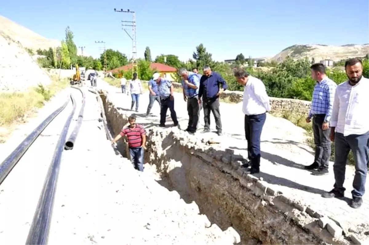 Gürün\'ün içme suyu hattı yenileniyor