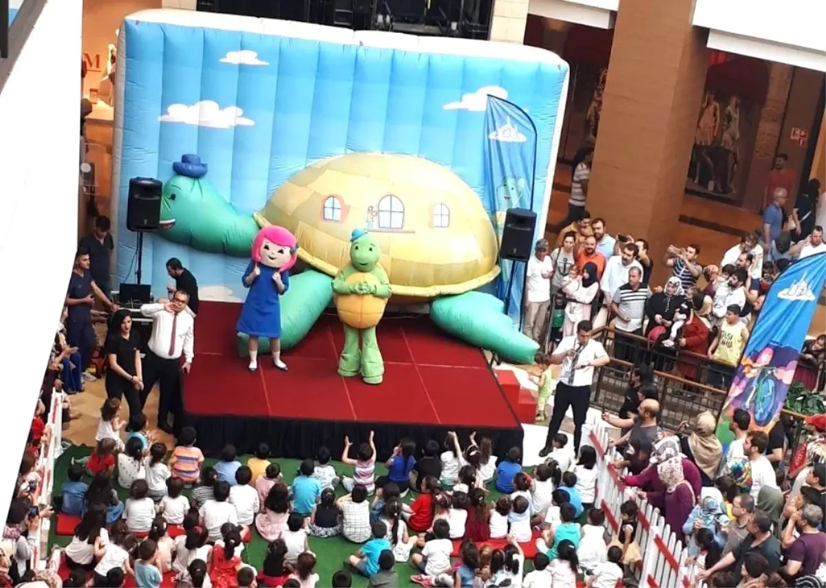 Şanlıurfa Piazza\'da çizgi film kahramanları buluşuyor