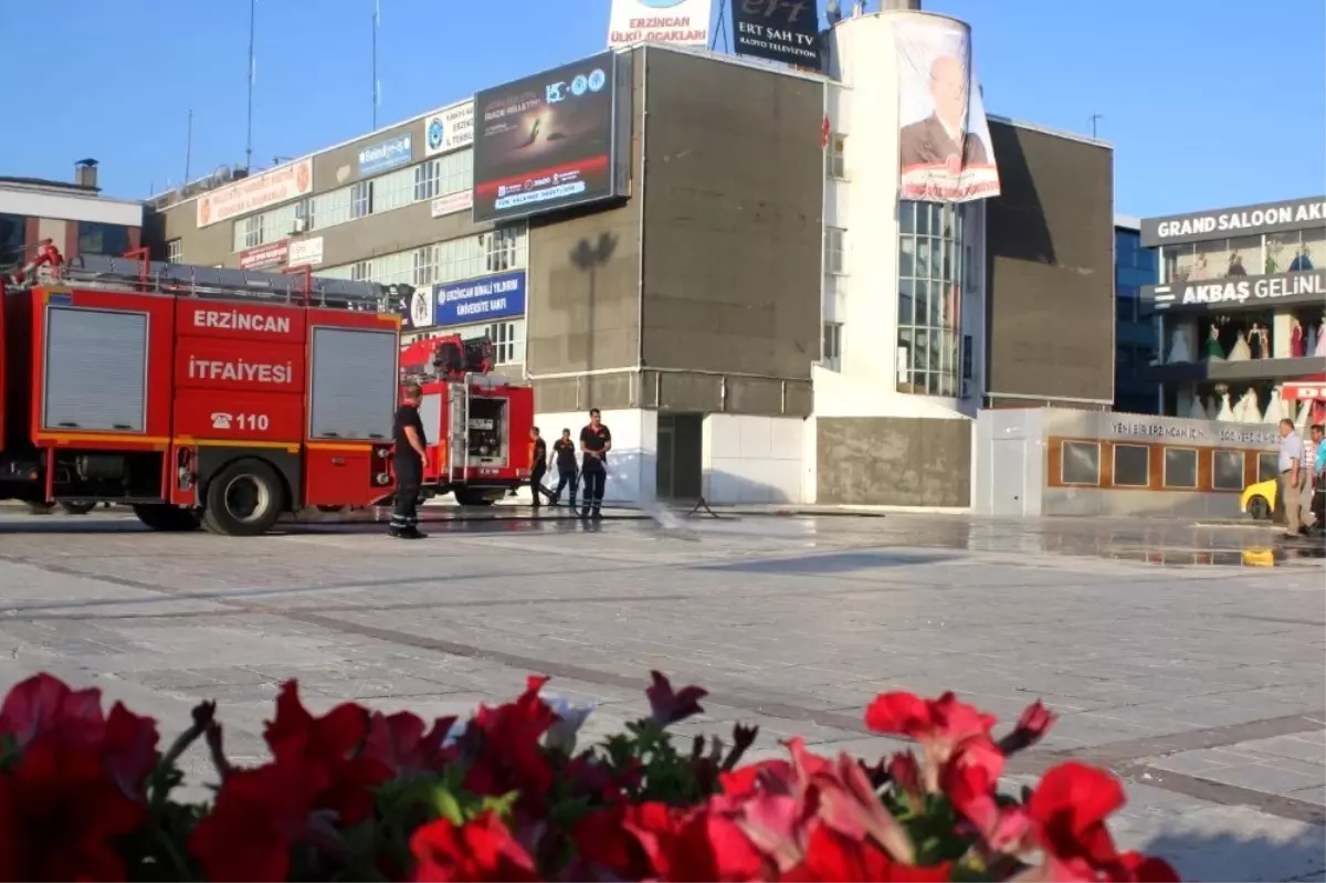 Erzincan itfaiyesinden 15 Temmuz temizliği