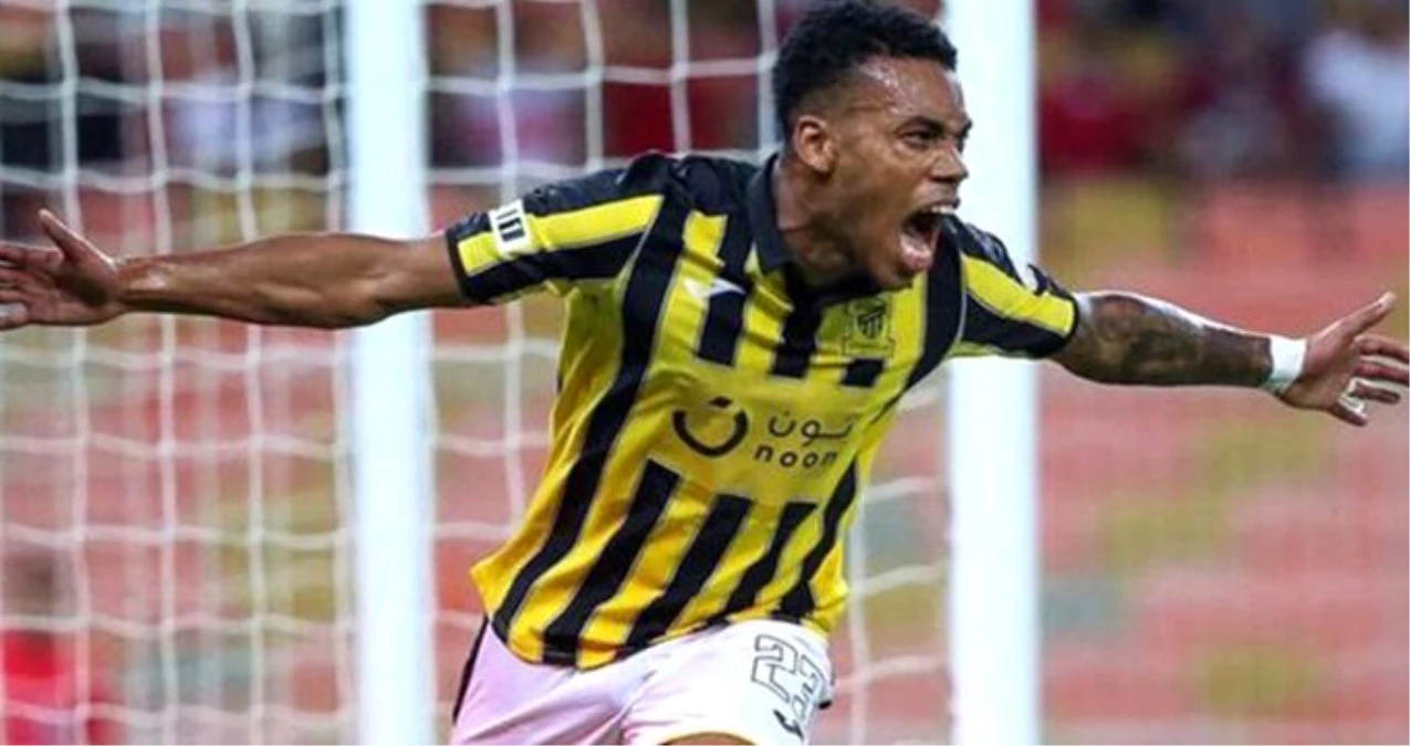 Fenerbahçe\'nin yeni transferi Garry Rodrigues, İstanbul\'a geldi