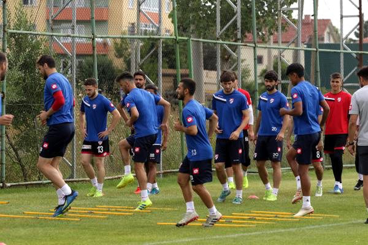 Giray Bulak: Fenerbahçe maçında gençlere şans vereceğiz