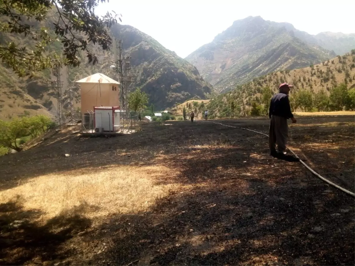 Hakkari\'de korkutan yangın