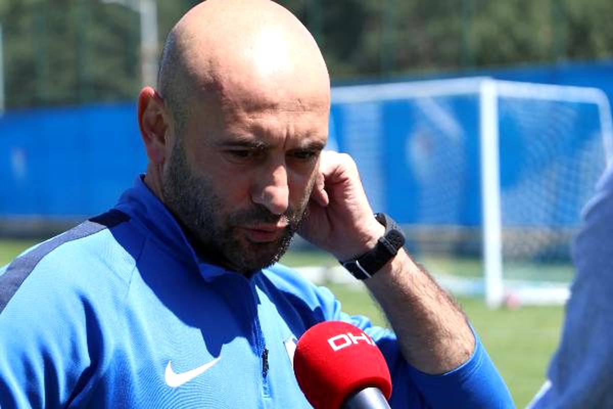 (ÖZEL) Erzurumspor Teknik Direktörü Bilazer: Son beş yılda 4\'üncü şampiyonluğu istiyoruz