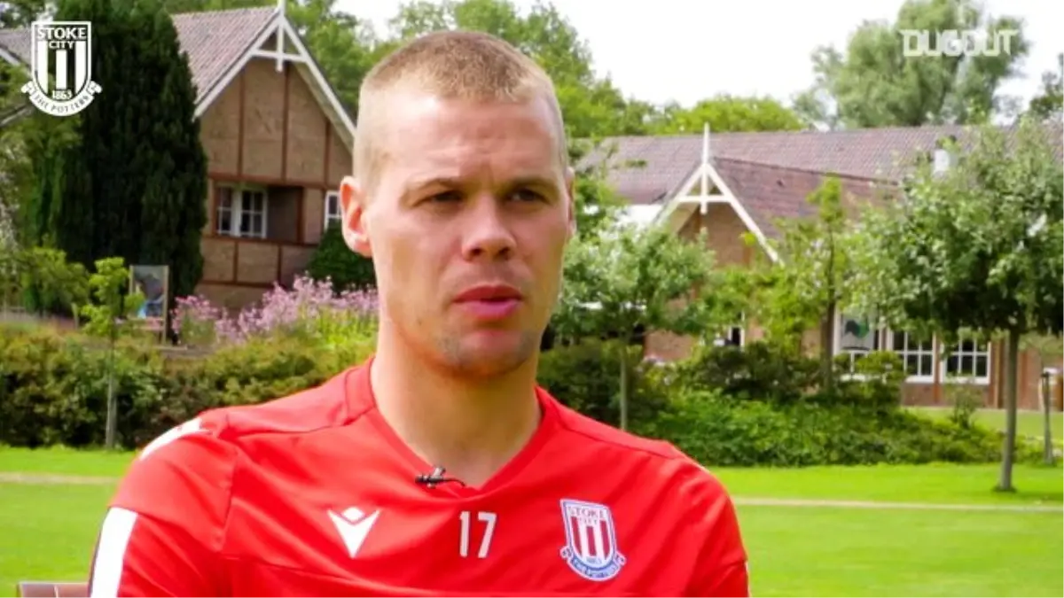 Potters Eğitim Kampında Ryan Shawcross