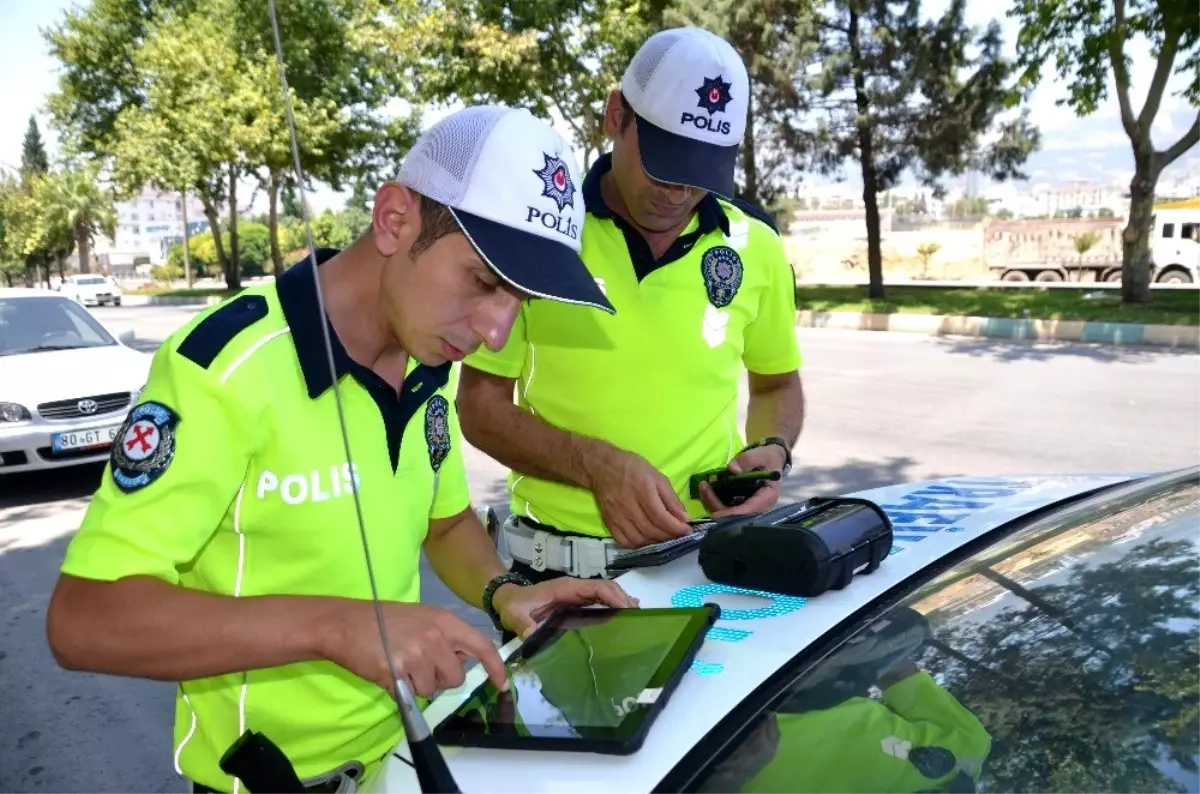 Trafikte kırmızı ışığa özel denetim