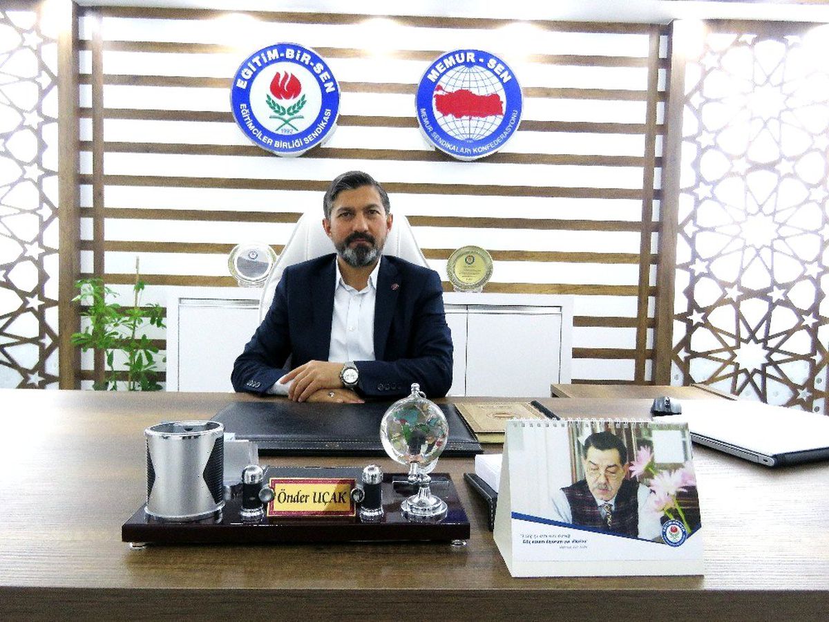 Uçak, "Srebrenitsa katliamını untturmayacağız"